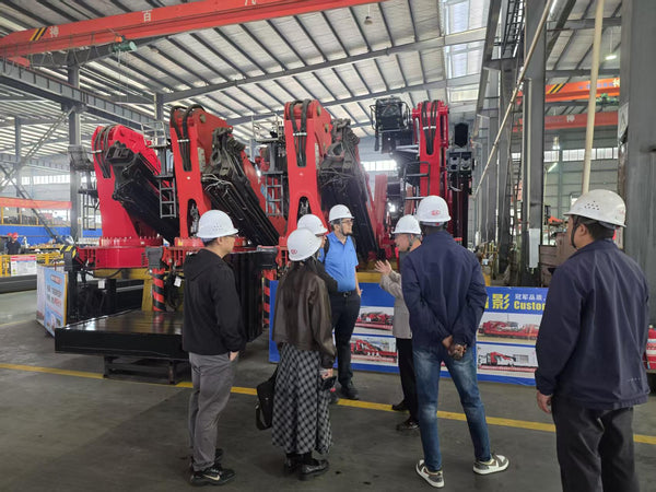 International Business Delegation Visits Shenbai Group for Foreign Trade Cooperation Talks on Lifting Equipment