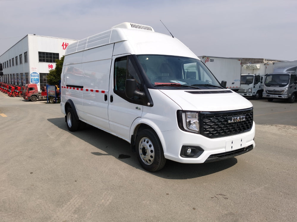 JMC Long-base High Top Refrigerated Truck